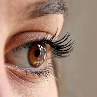 Reduce oboseala și încordarea ochilor